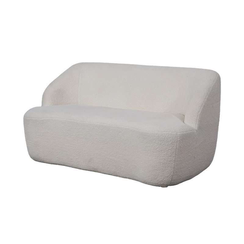 Canapé double arrondi en tissu imitation sherpa crème pour un look cosy Canapé double arrondi en tissu imitation sherpa crème pour un look cosy